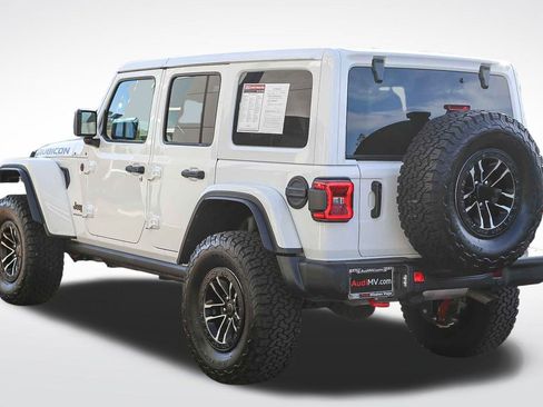 Used 2024 Jeep Wrangler Unlimited Rubicon image 7