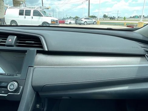 Used 2019 Honda Civic LX image 26