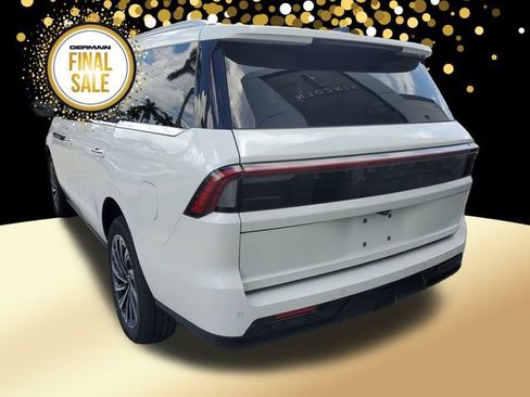 New 2025 Lincoln Navigator Black Label image 8