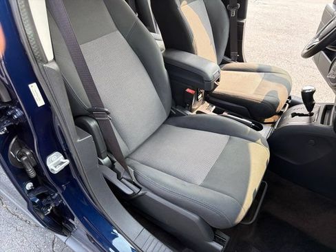 Used 2014 Jeep Patriot Latitude AWD/4WD image 24