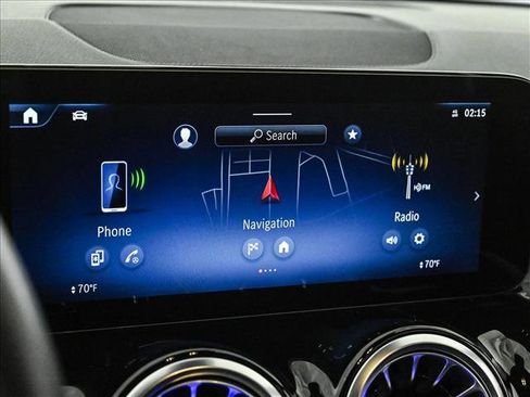 Certified 2025 Mercedes-Benz GLB 250 4MATIC w/ Exclusive Package image 16