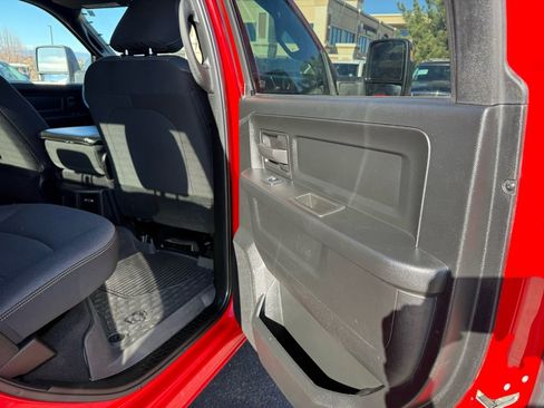 Used 2024 RAM 3500 Tradesman image 31