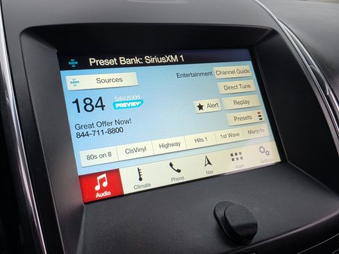 Used 2018 Ford Edge Titanium w/ Equipment Group 302A image 10