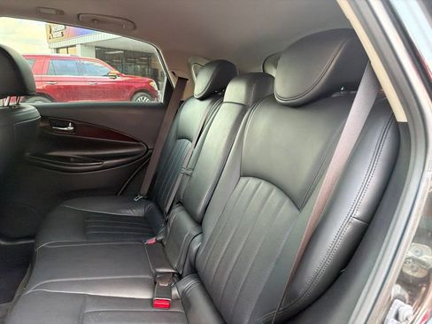 Used 2017 INFINITI QX50 AWD w/ Premium Package image 39