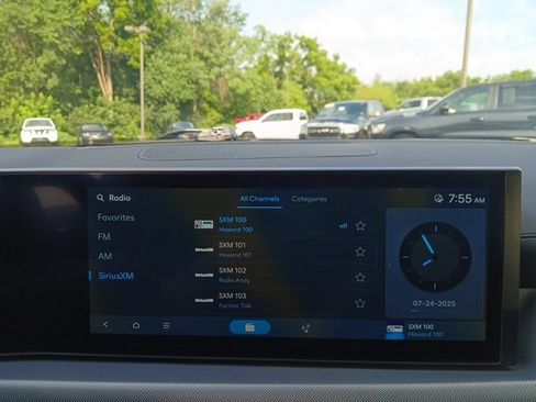 Used 2024 Hyundai Sonata SEL image 17