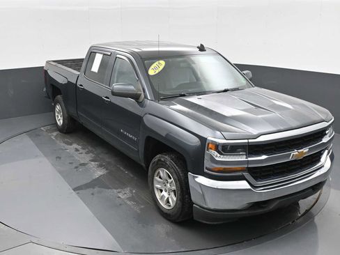 Used 2018 Chevrolet Silverado 1500 LT image 1
