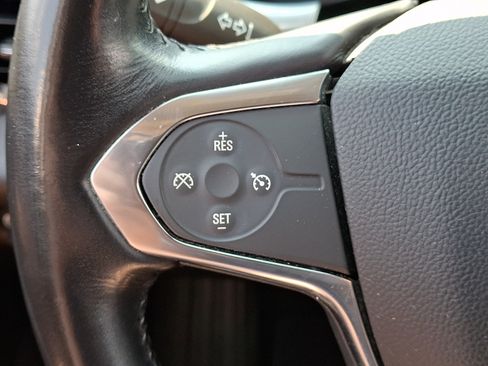 Used 2018 Chevrolet Traverse LT AWD/4WD image 27