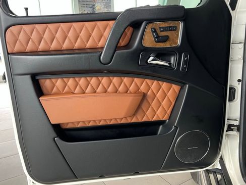 Used 2017 Mercedes-Benz G 63 AMG 4MATIC image 11