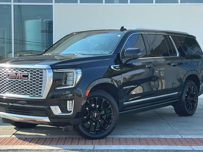 Used 2022 GMC Yukon XL Denali w/ Denali Premium Package