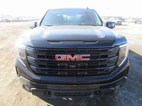 New 2026 GMC Sierra 1500 Elevation w/ Elevation Premium Package AWD/4WD image 12