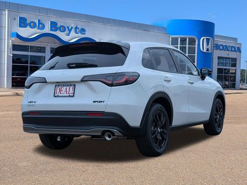 New 2026 Honda HR-V LX image 5