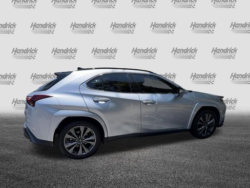 Used 2023 Lexus UX 250h F Sport FWD image 10