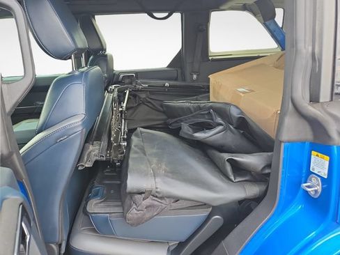 Used 2024 Ford Bronco Outer Banks AWD/4WD image 11