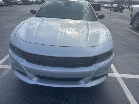 Used 2023 Dodge Charger SXT image 6