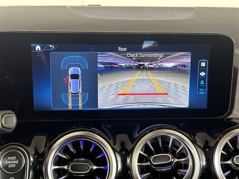 Certified 2025 Mercedes-Benz GLA 35 AMG 4MATIC image 32