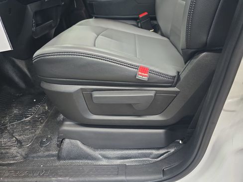 New 2026 RAM 4500 Tradesman AWD/4WD image 29