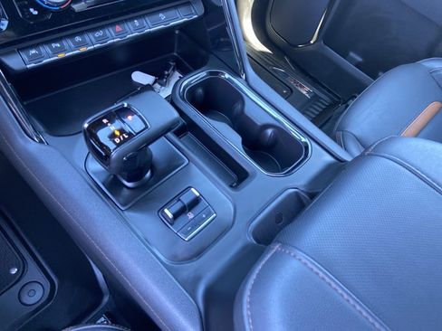 Used 2025 GMC Sierra 1500 AT4 AWD/4WD image 42