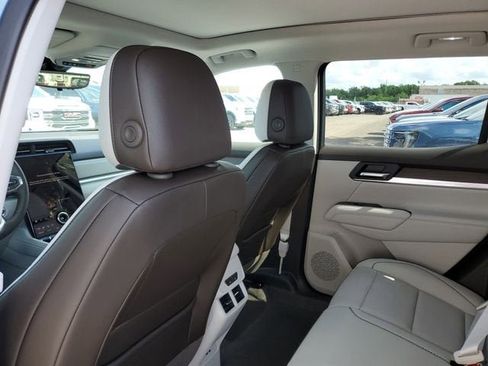 New 2026 GMC Terrain Denali AWD/4WD image 10