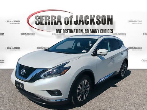 Used 2018 Nissan Murano SL w/ Moonroof Package image 4