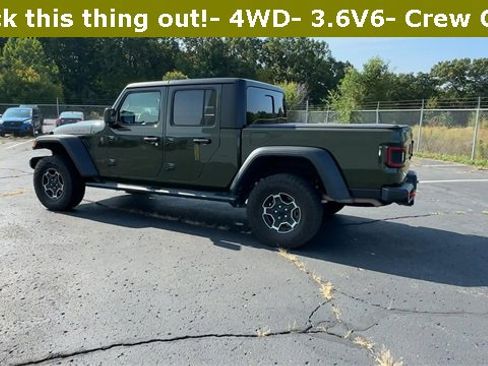 Used 2023 Jeep Gladiator Mojave w/ Cold Weather Group image 7