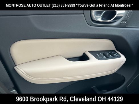 New 2026 Volvo XC60 B5 Plus w/ Protection Package Premier AWD/4WD image 30