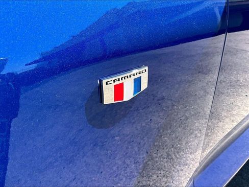 Used 2021 Chevrolet Camaro LT w/ RS Package image 11