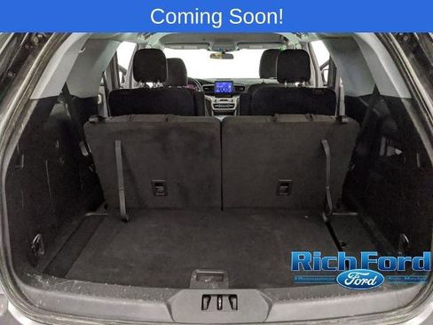 Certified 2023 Ford Explorer XLT w/ Class IV Trailer Tow Package image 19