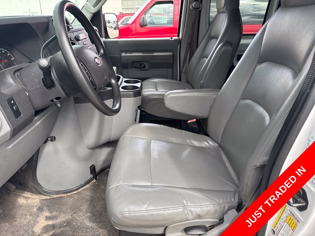 Used 2009 Ford E-350 and Econoline 350 XLT RWD image 9
