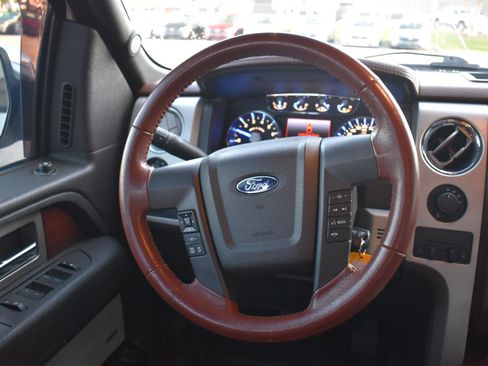 Used 2013 Ford F150 King Ranch w/ King Ranch Luxury Pkg image 45