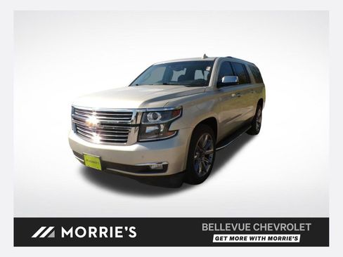 Used 2017 Chevrolet Suburban Premier AWD/4WD image 1