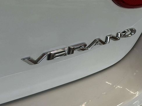Used 2015 Buick Verano Leather w/ Experience Buick Package FWD image 6