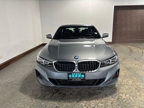 Used 2025 BMW 330i xDrive Sedan image 3