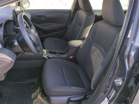 Used 2023 Toyota Corolla LE image 8