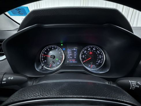 Used 2021 Toyota RAV4 XLE image 19