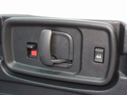 New 2025 Chevrolet Express 2500 Extended w/ Driver Convenience Package image 15