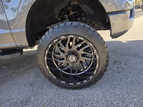 Used 2023 Ford F150 Lariat image 8