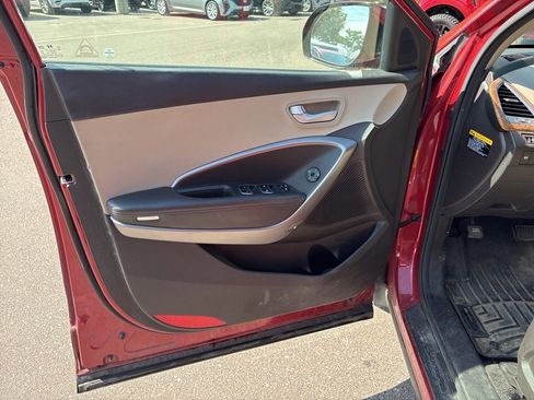Used 2015 Hyundai Santa Fe Limited image 9