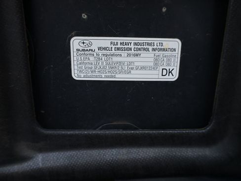 Used 2016 Subaru Forester 2.5i Limited w/ Popular Package #2 AWD/4WD image 35