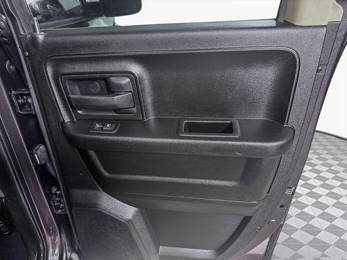 Used 2017 RAM 1500 Express image 26