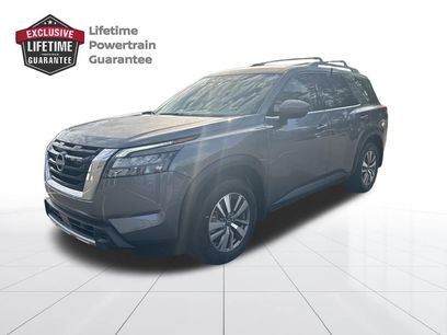 Certified 2025 Nissan Pathfinder SL