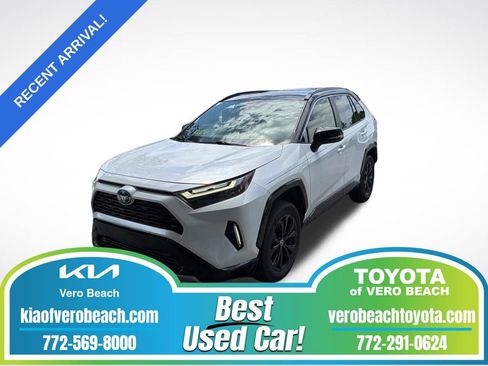Used 2023 Toyota RAV4 XSE AWD/4WD image 1
