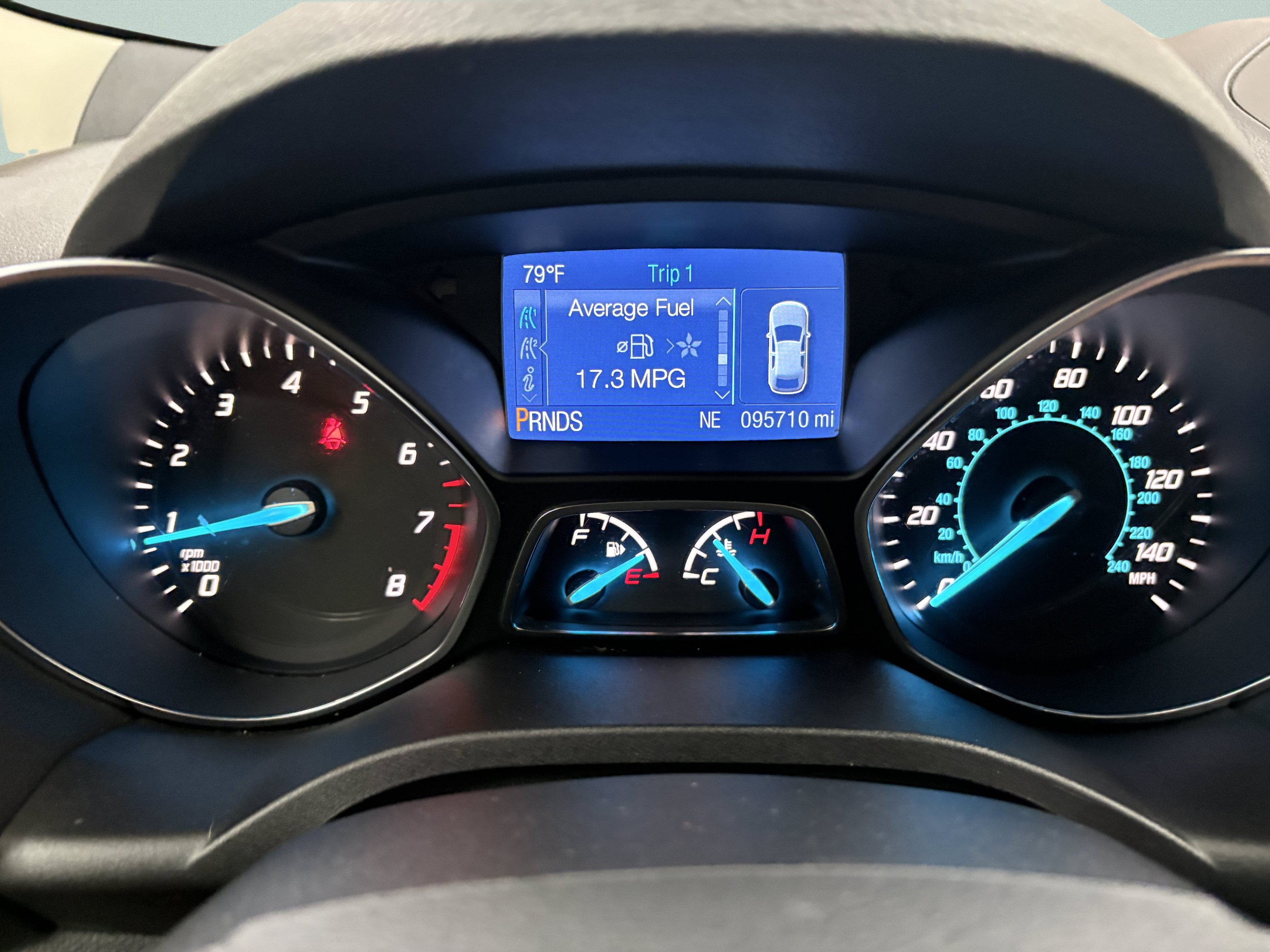 Used 2015 Ford Escape SE AWD/4WD image 28