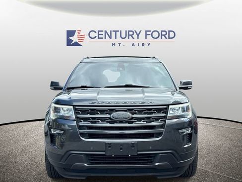 Used 2019 Ford Explorer XLT w/ Equipment Group 202A AWD/4WD image 6
