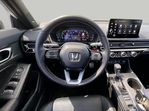Used 2025 Honda Civic Sport Touring image 6