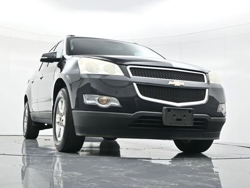Used 2009 Chevrolet Traverse LT image 48