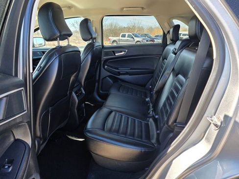Used 2024 Ford Edge SEL AWD/4WD image 25