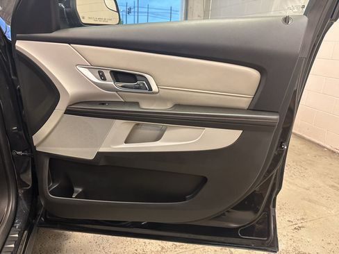 Used 2014 GMC Terrain SLE w/ LPO, Protection Package FWD image 22
