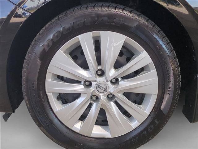 Used 2024 Nissan Sentra S w/ Trunk Package FWD image 13