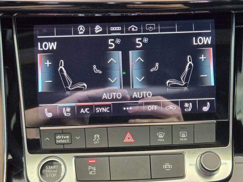 Used 2024 Audi Q8 Premium Plus AWD/4WD image 14