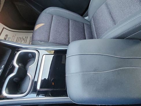 Certified 2024 Chevrolet Traverse LT image 25